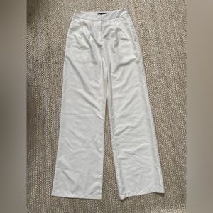 Nasty Gal by Emili Sindlev tapered waist strait leg white pants